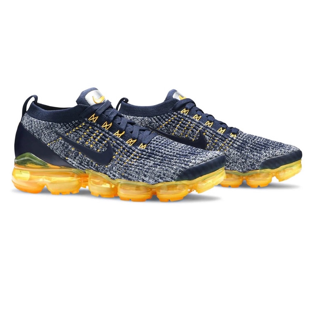 Nike Navy and Gold Air VaporMax Flyknit Shoes